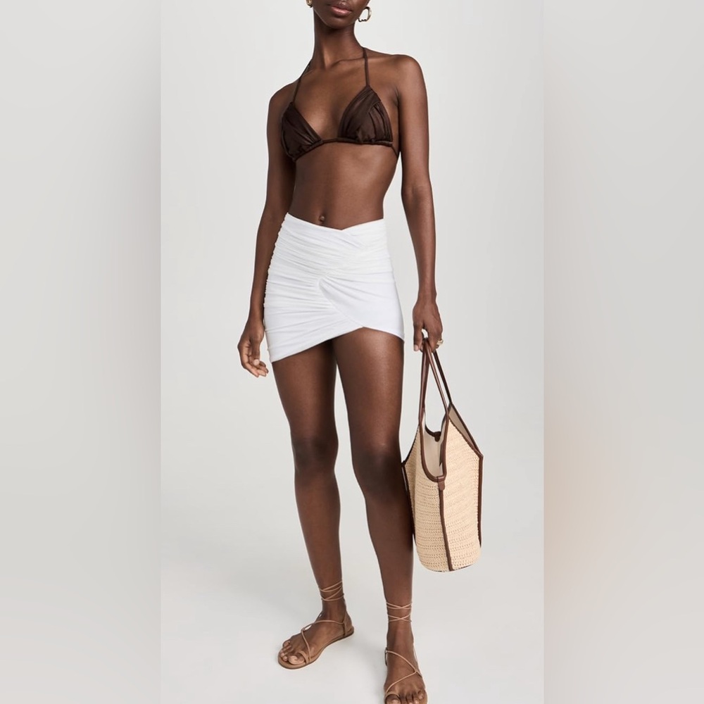 Bananhot Robin Ruched Mini Skirt - Picture 4 of 5